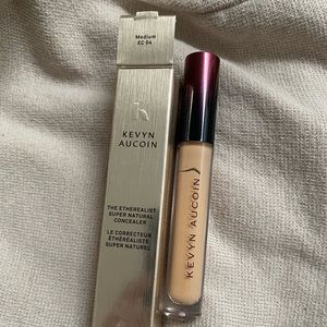 Kevin Aucoin EC Corrector #4